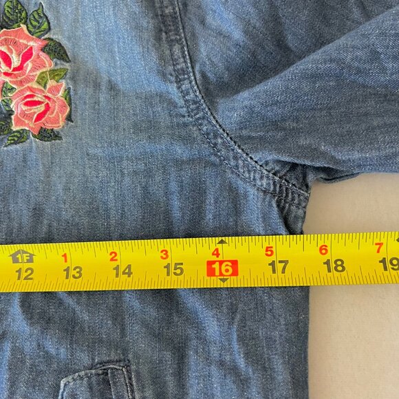 Hudson Youth's Lightweight Denim Chambray Jacket, Rose Embroidery Junior Size XS - Picture 9 of 10